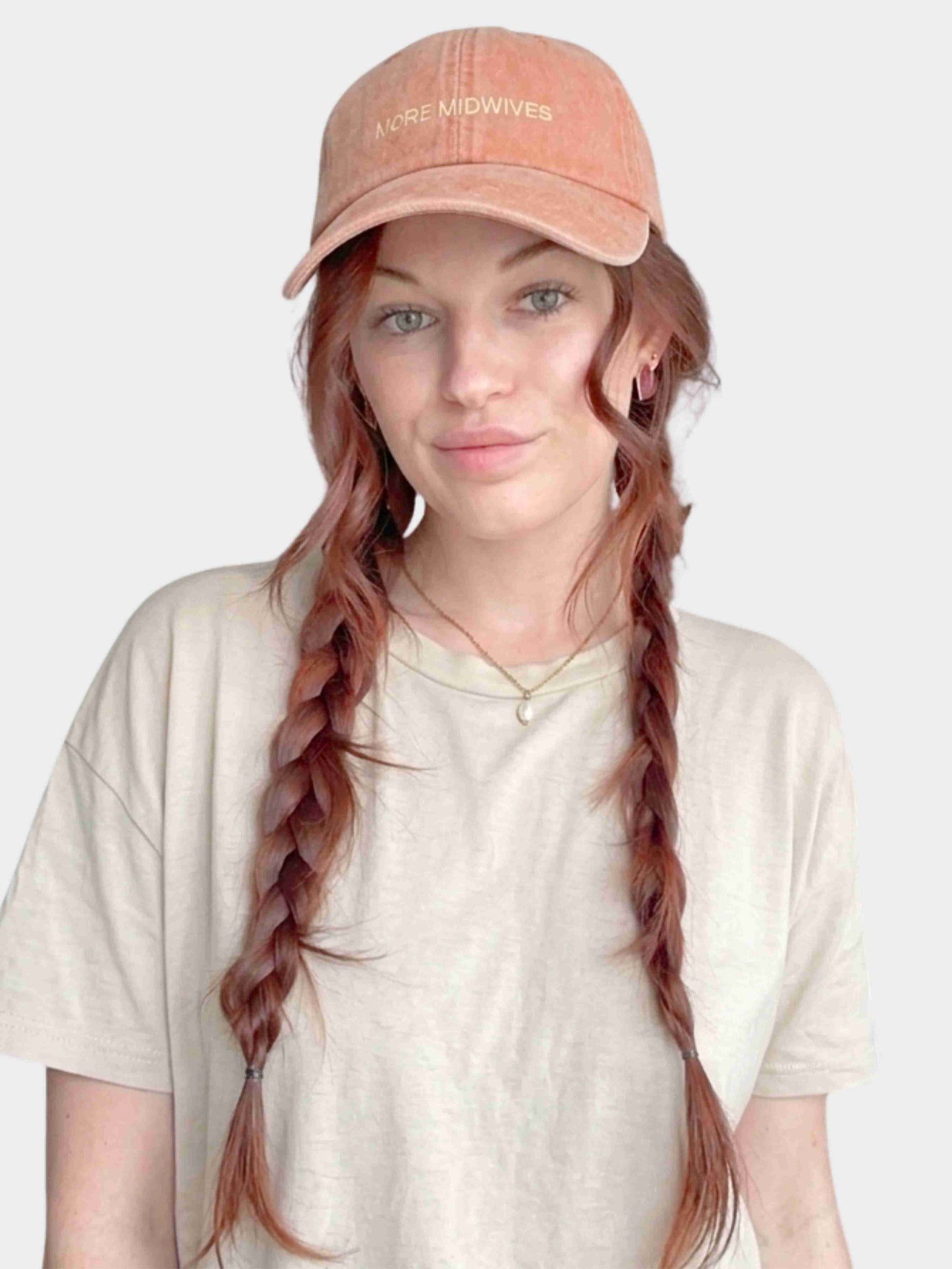 MORE MIDWIVES Cap Classic Peach-Butter