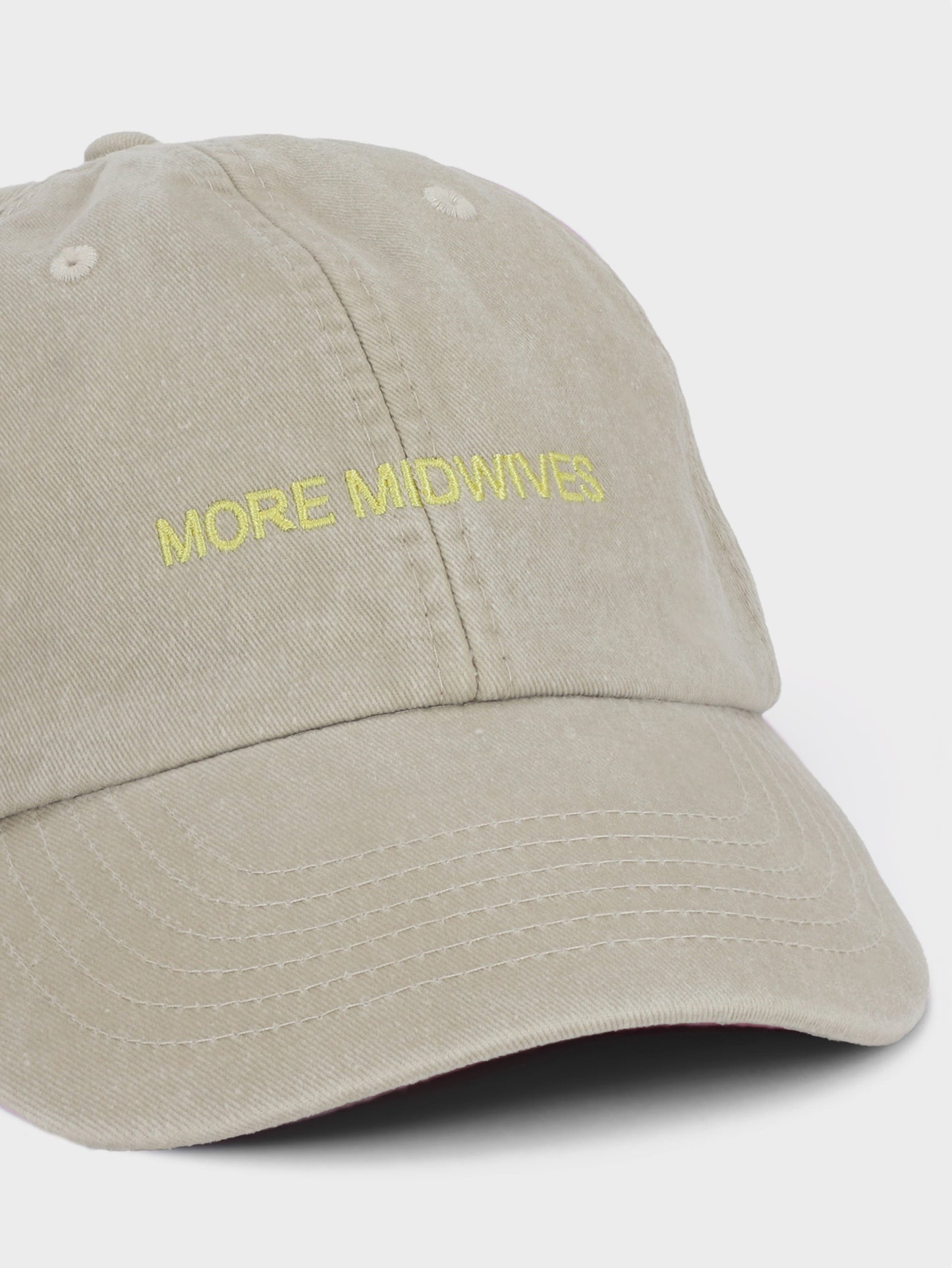 MORE MIDWIVES Cap Creme 'nd butter 3